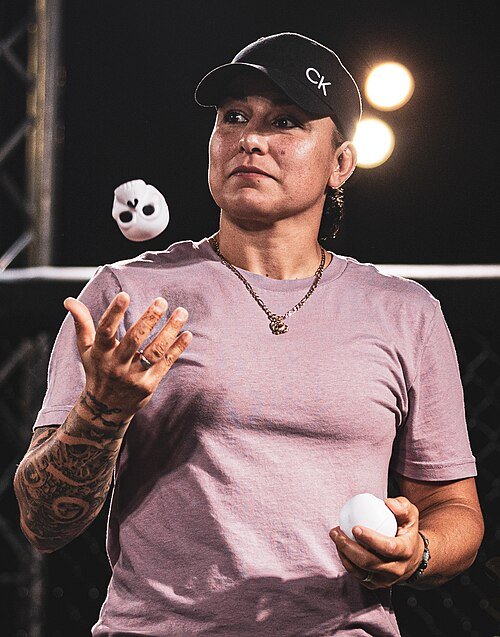 Raquel Pennington Quiz